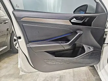 2021 Volkswagen Jetta с пробегом 24 809 км