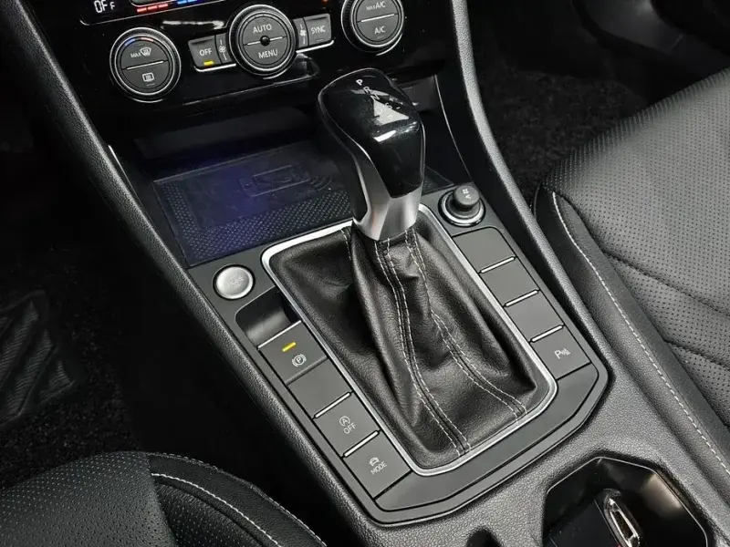 2024 Volkswagen Jetta с пробегом 1 252 км