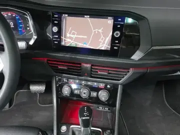 2022 Volkswagen Jetta с пробегом 54 327 км
