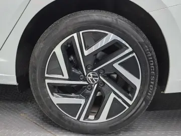 2022 Volkswagen Jetta с пробегом 54 327 км