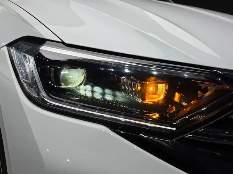2022 Volkswagen Jetta с пробегом 54 327 км