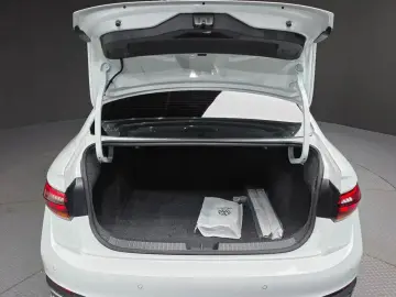2022 Volkswagen Jetta с пробегом 54 327 км