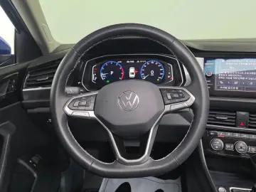 2024 Volkswagen Jetta с пробегом 12 205 км