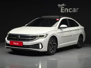 2022 Volkswagen Jetta с пробегом 66 704 км