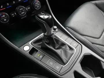 2022 Volkswagen Jetta с пробегом 66 704 км