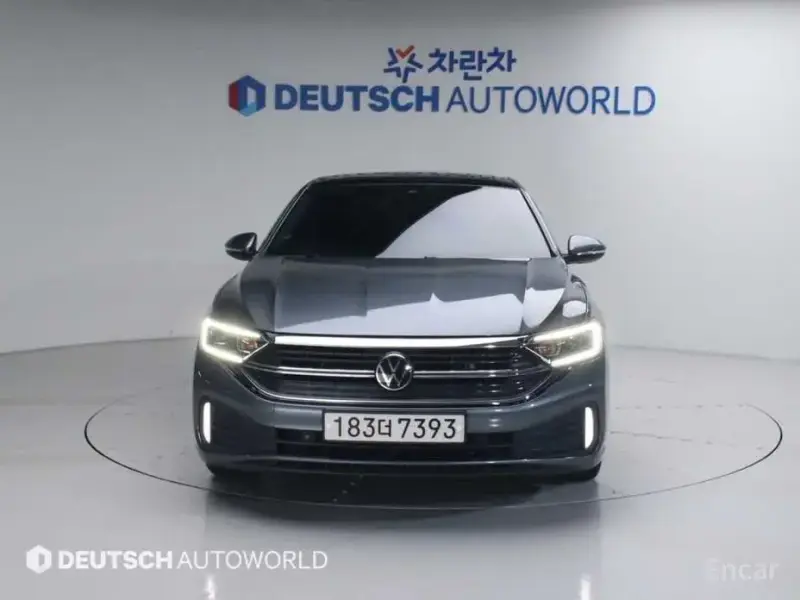 2022 Volkswagen Jetta с пробегом 37 115 км