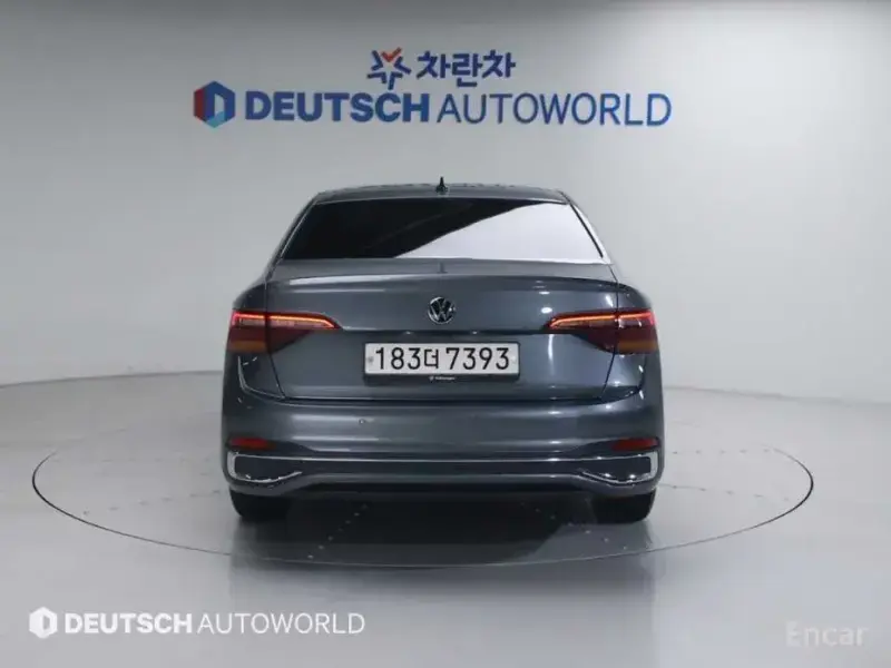 2022 Volkswagen Jetta с пробегом 37 115 км