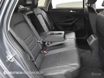 2022 Volkswagen Jetta с пробегом 37 115 км