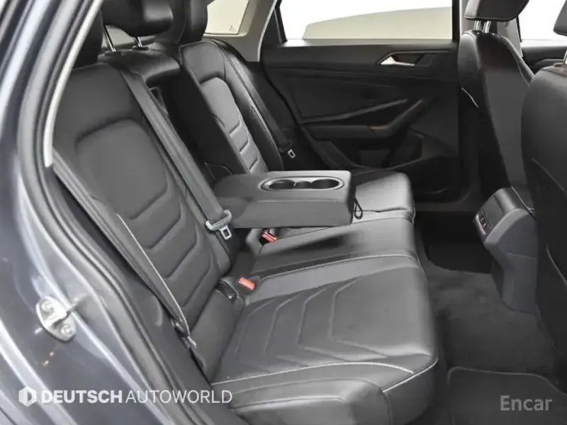 2022 Volkswagen Jetta с пробегом 37 115 км