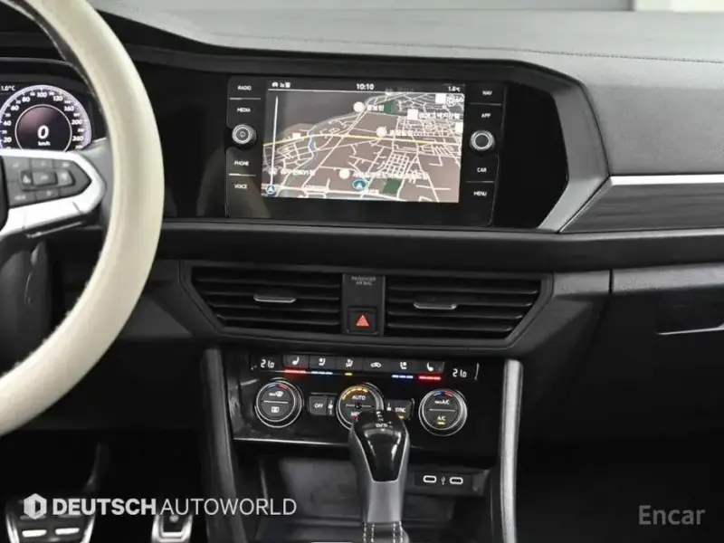 2022 Volkswagen Jetta с пробегом 37 115 км