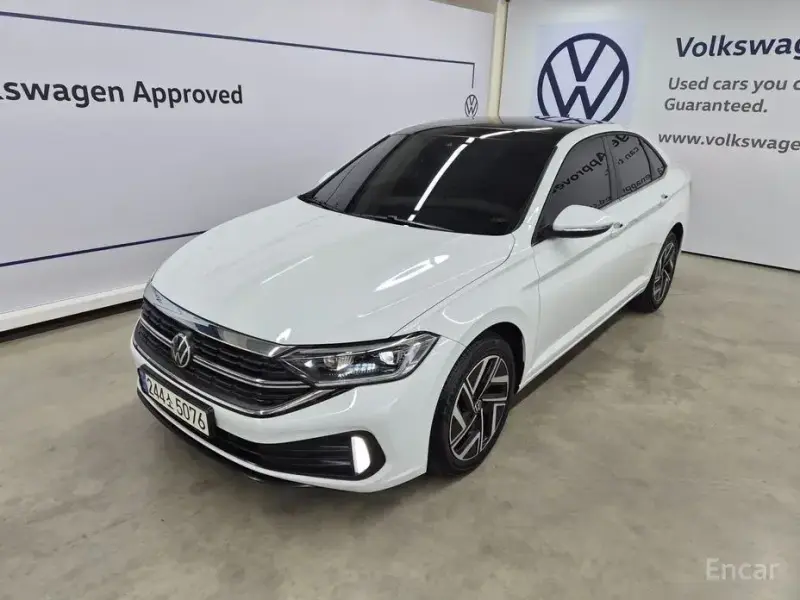 2024 Volkswagen Jetta с пробегом 18 179 км
