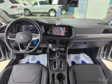 2024 Volkswagen Jetta с пробегом 18 179 км