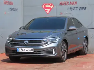 2023 Volkswagen Jetta с пробегом 39 497 км