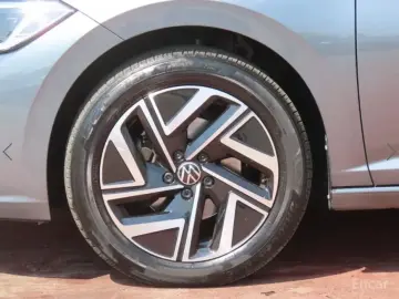 2023 Volkswagen Jetta с пробегом 39 497 км