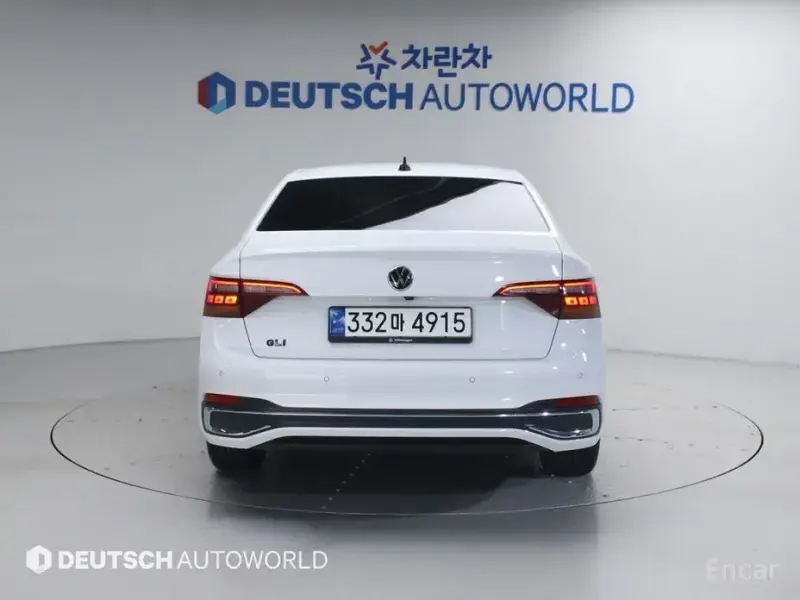 2022 Volkswagen Jetta с пробегом 84 330 км
