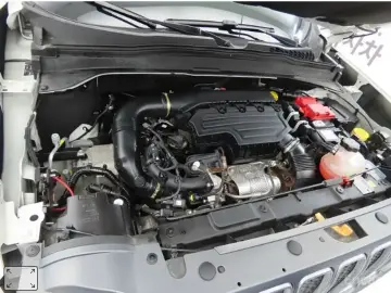 2022 Jeep Renegade с пробегом 13 058 км