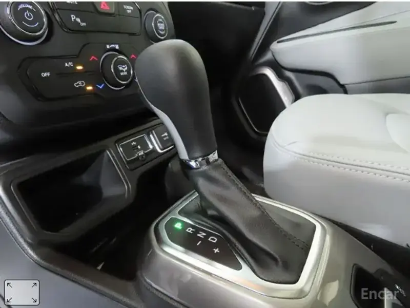 2022 Jeep Renegade с пробегом 13 058 км