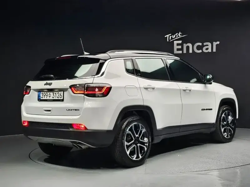 2022 Jeep Compass с пробегом 22 444 км