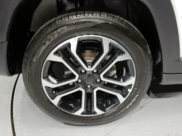 2022 Jeep Compass с пробегом 22 444 км