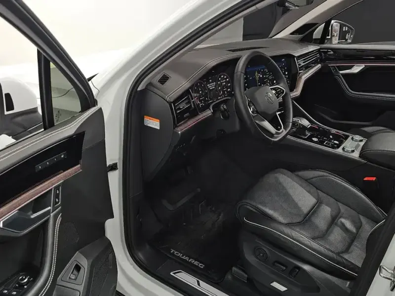 2024 Volkswagen Touareg с пробегом 16 266 км