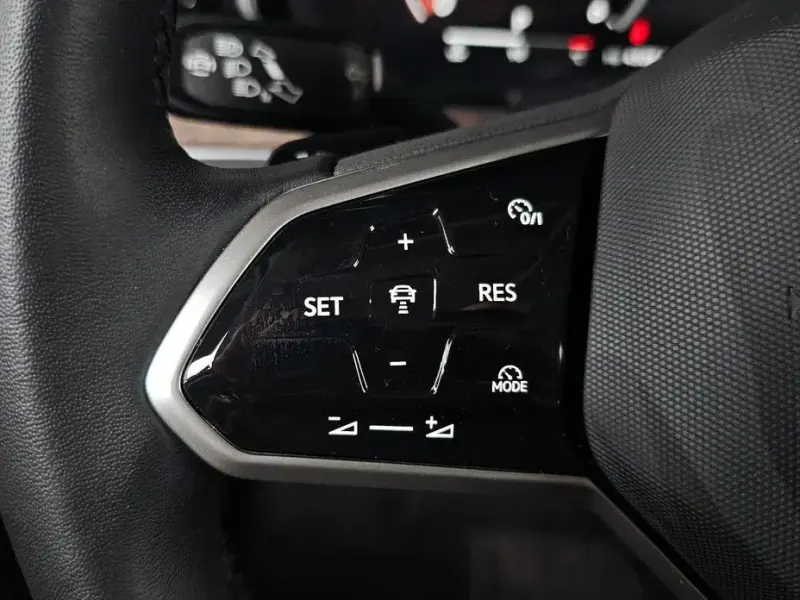 2024 Volkswagen Touareg с пробегом 18 074 км