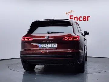 2023 Volkswagen Touareg с пробегом 37 764 км