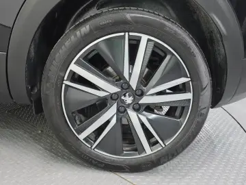 2023 Peugeot 3008 с пробегом 43 175 км