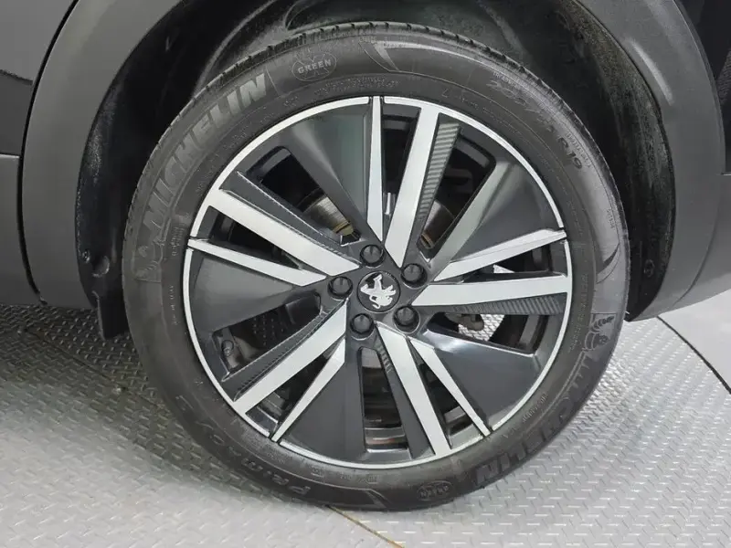 2023 Peugeot 3008 с пробегом 43 175 км