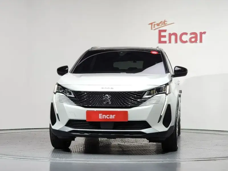 2024 Peugeot 3008 с пробегом 4 603 км