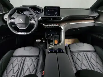2024 Peugeot 3008 с пробегом 4 603 км
