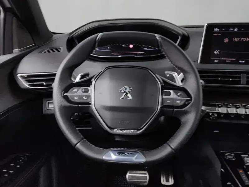2024 Peugeot 3008 с пробегом 4 603 км