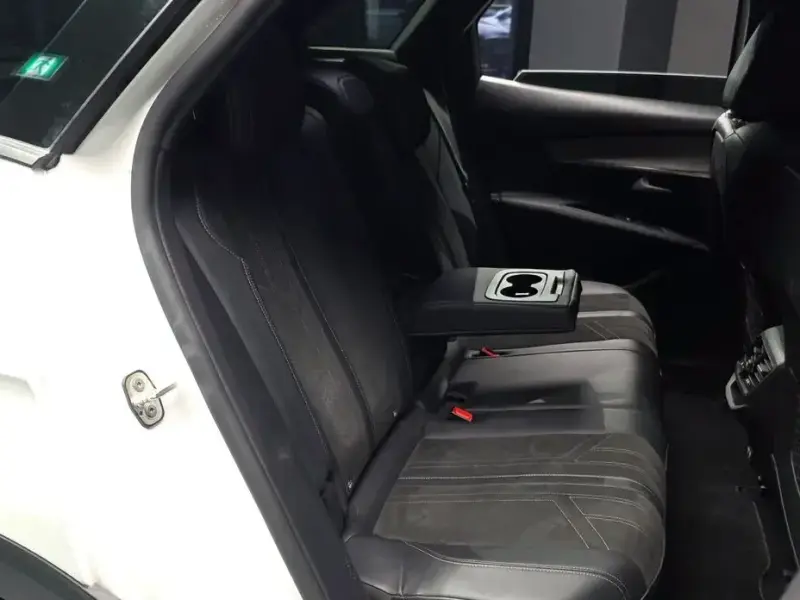 2021 Peugeot 3008 с пробегом 96 556 км