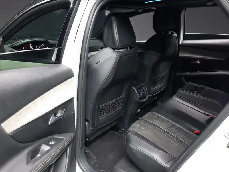 2021 Peugeot 3008 с пробегом 96 556 км