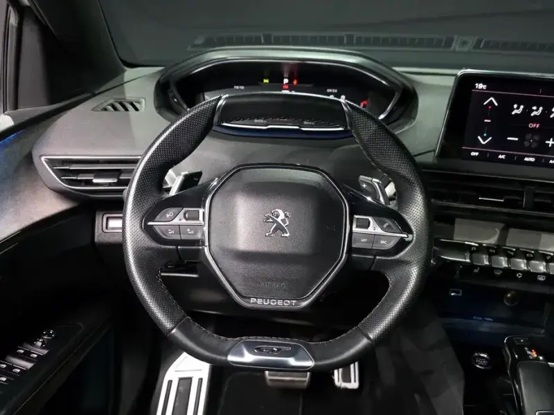 2021 Peugeot 3008 с пробегом 96 556 км