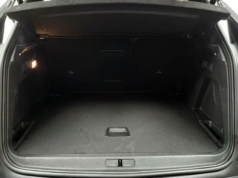 2024 Peugeot 3008 с пробегом 4 603 км