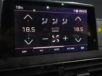 2021 Peugeot 3008 с пробегом 96 556 км