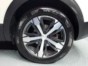 2021 Peugeot 3008 с пробегом 96 556 км