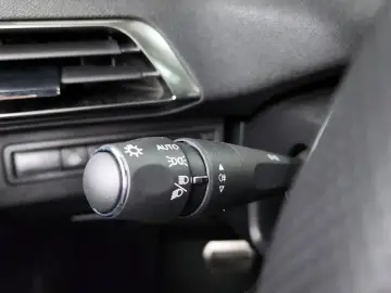 2024 Peugeot 3008 с пробегом 4 603 км