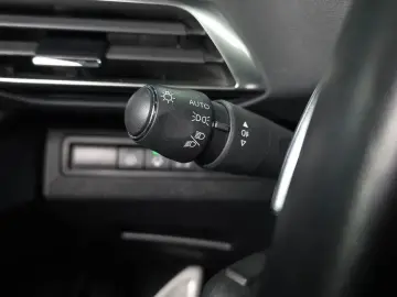 2021 Peugeot 3008 с пробегом 96 556 км