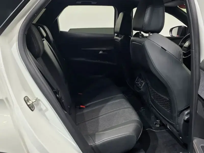2021 Peugeot 3008 с пробегом 151 180 км