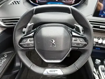 2022 Peugeot 3008 с пробегом 59 970 км