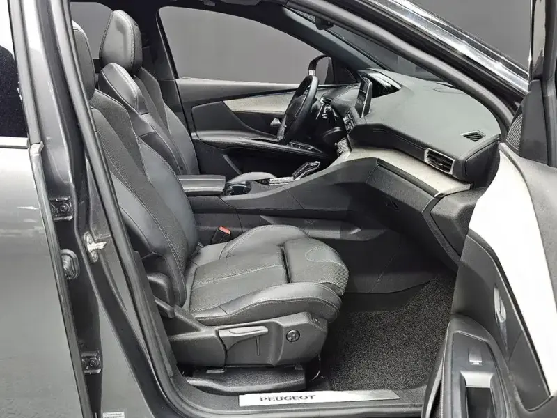 2022 Peugeot 3008 с пробегом 59 970 км