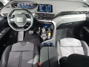 2021 Peugeot 3008 с пробегом 74 535 км