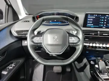 2021 Peugeot 3008 с пробегом 74 535 км