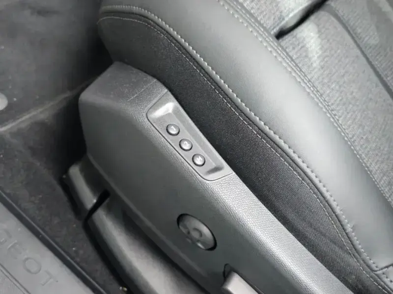 2021 Peugeot 3008 с пробегом 74 535 км