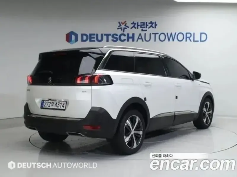 2023 Peugeot 5008 с пробегом 114 549 км