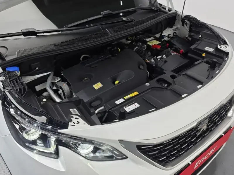 2021 Peugeot 5008 с пробегом 76 808 км