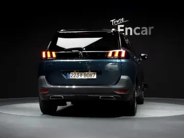 2021 Peugeot 5008 с пробегом 35 458 км