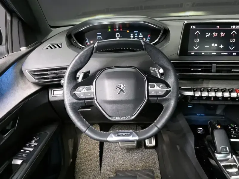 2021 Peugeot 5008 с пробегом 35 458 км