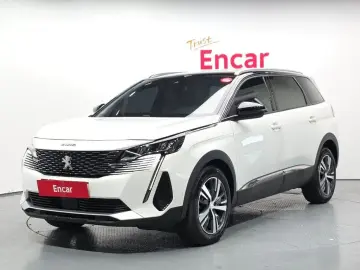 2022 Peugeot 5008 с пробегом 32 935 км